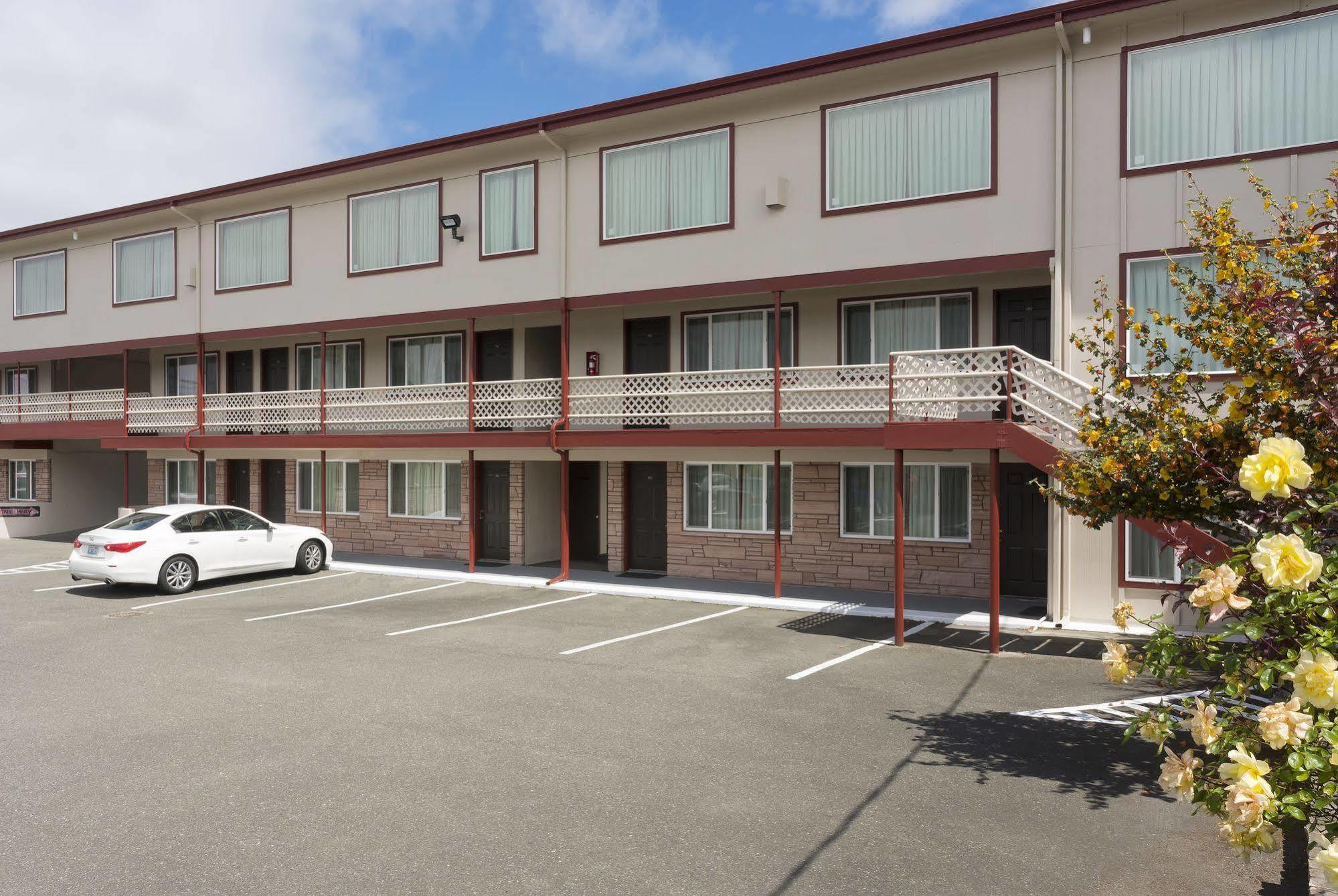 Flagstone Motel Port Angeles Extérieur photo